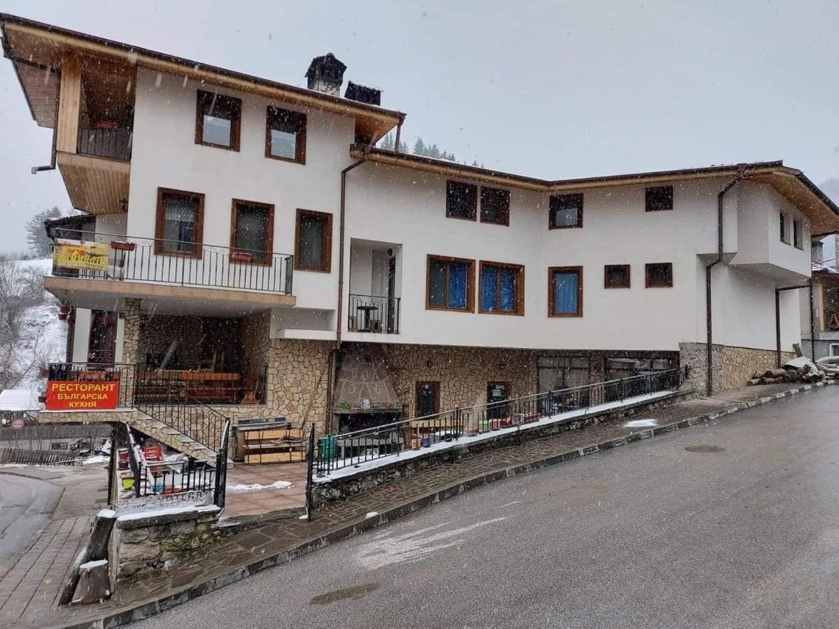 Къща За Гости Камината Trigrad Exterior foto